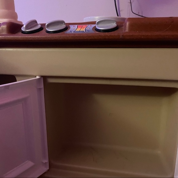 Kitchen set - Picture 5 of 12